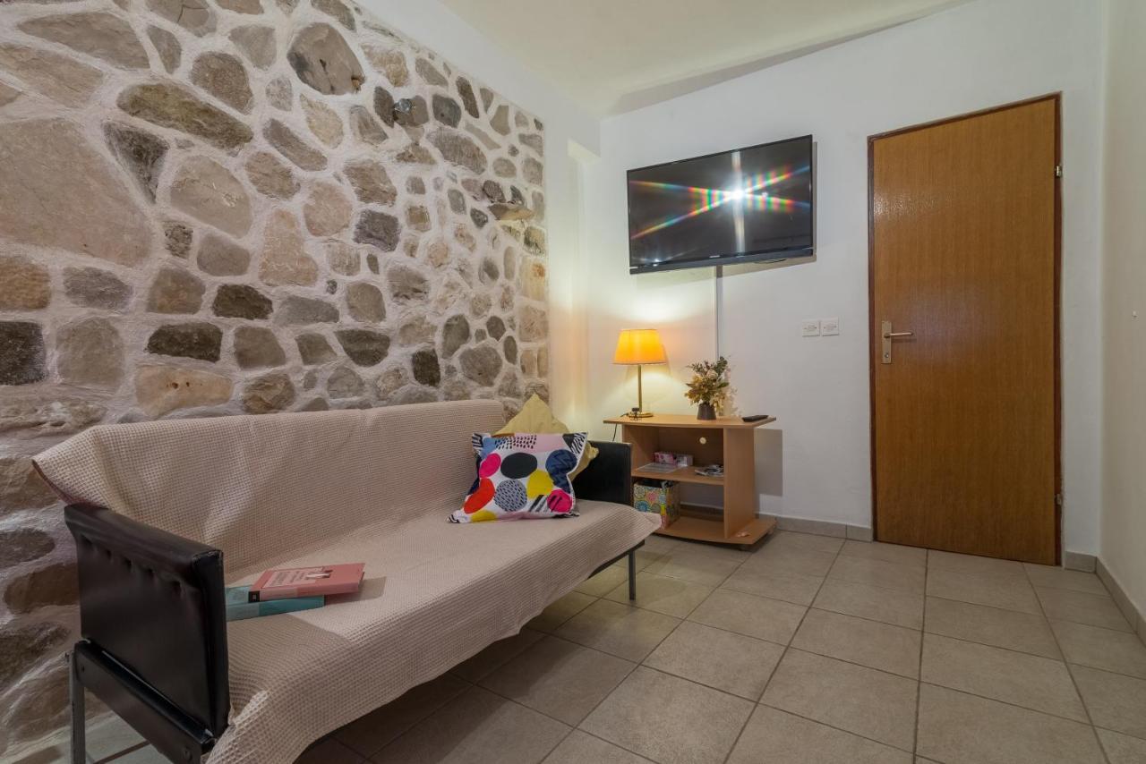 Apartments Bepina Биоград на Мору Екстериор снимка