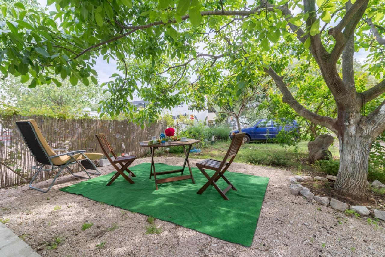 Apartments Bepina Биоград на Мору Екстериор снимка