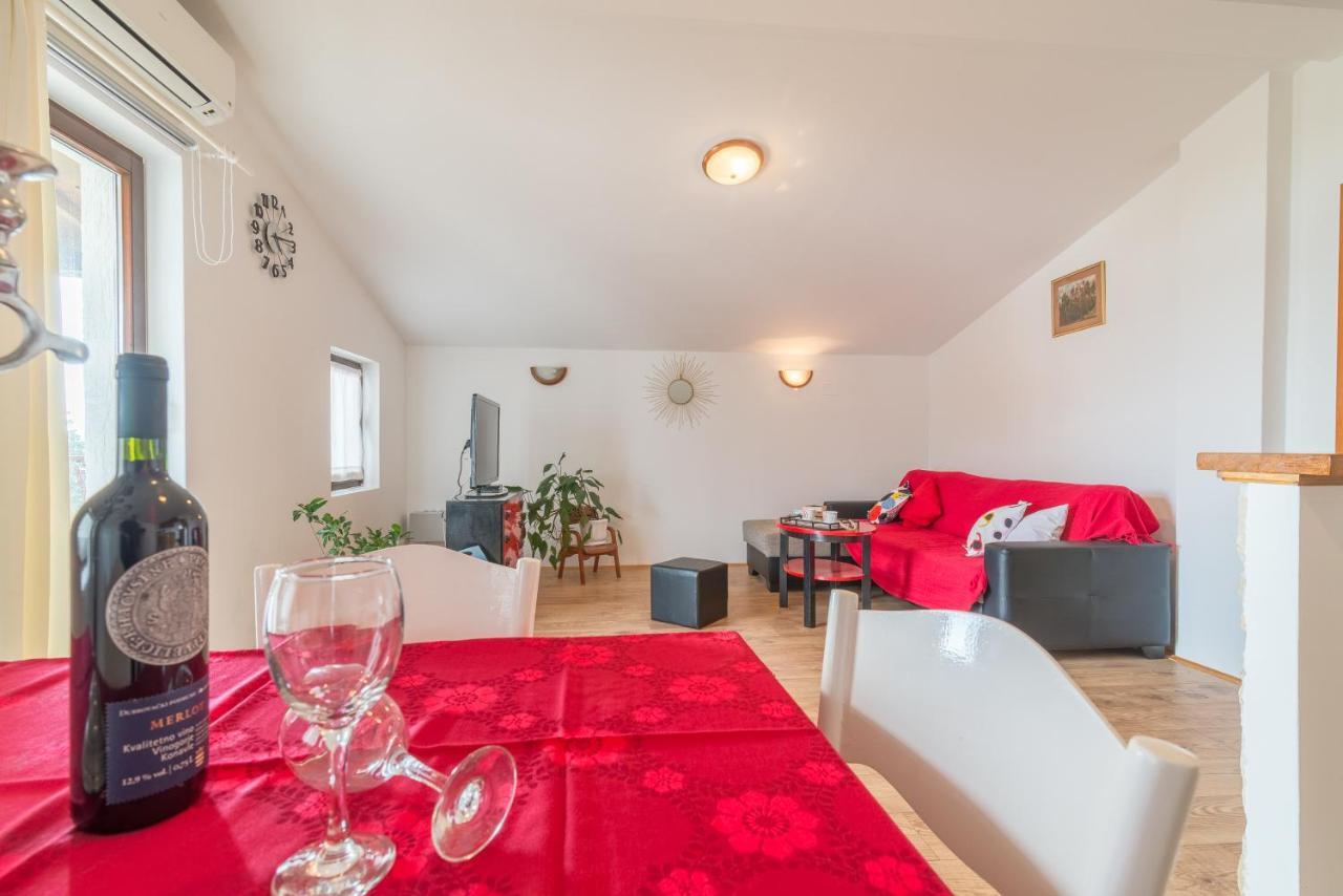 Apartments Bepina Биоград на Мору Екстериор снимка