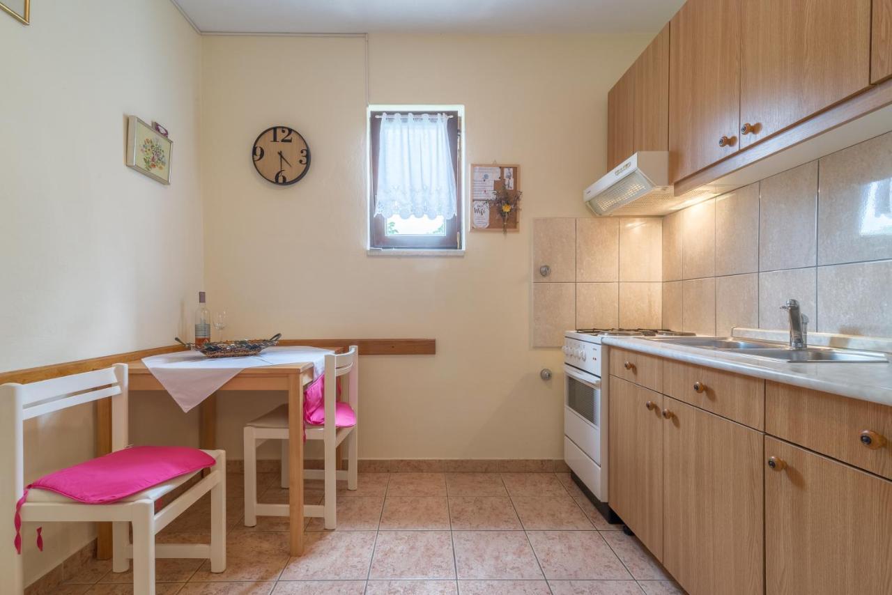 Apartments Bepina Биоград на Мору Екстериор снимка