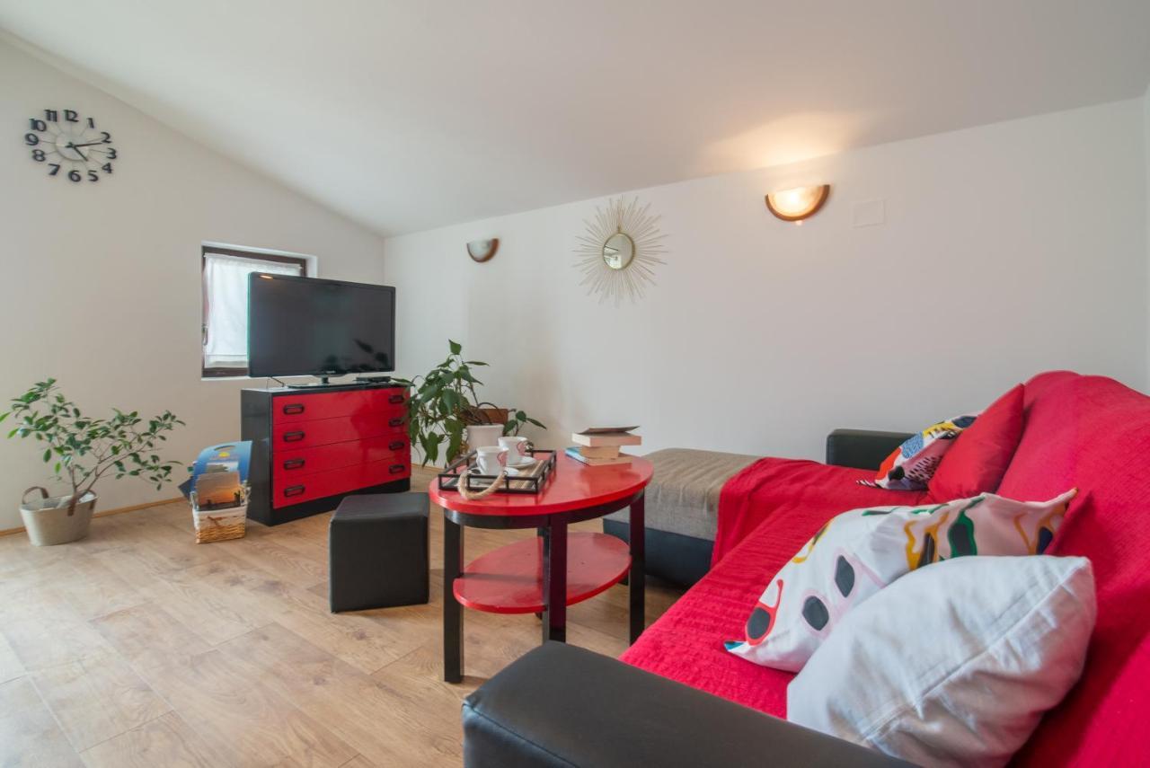 Apartments Bepina Биоград на Мору Екстериор снимка